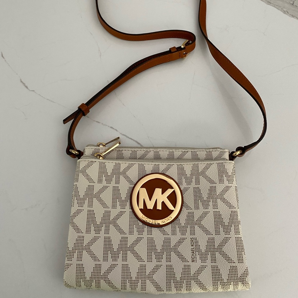 Michael Kors Crossbody Bag